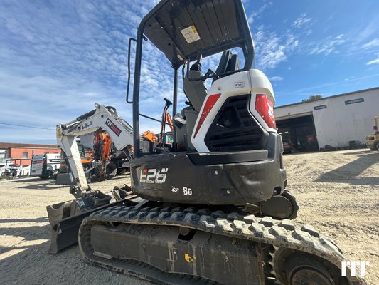 Miniexcavadora Bobcat E26 E2V - 1