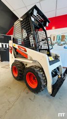 Minicargadora Bobcat S70 - 2