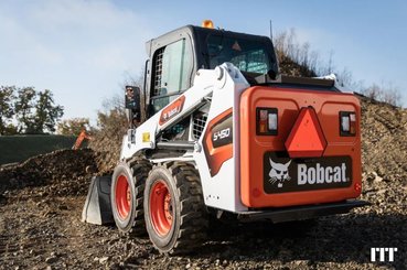 Minicargadora Bobcat S450 - 4