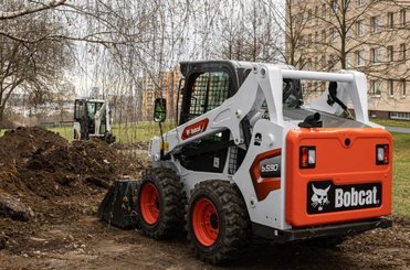 Minicargadora Bobcat S590E - 3